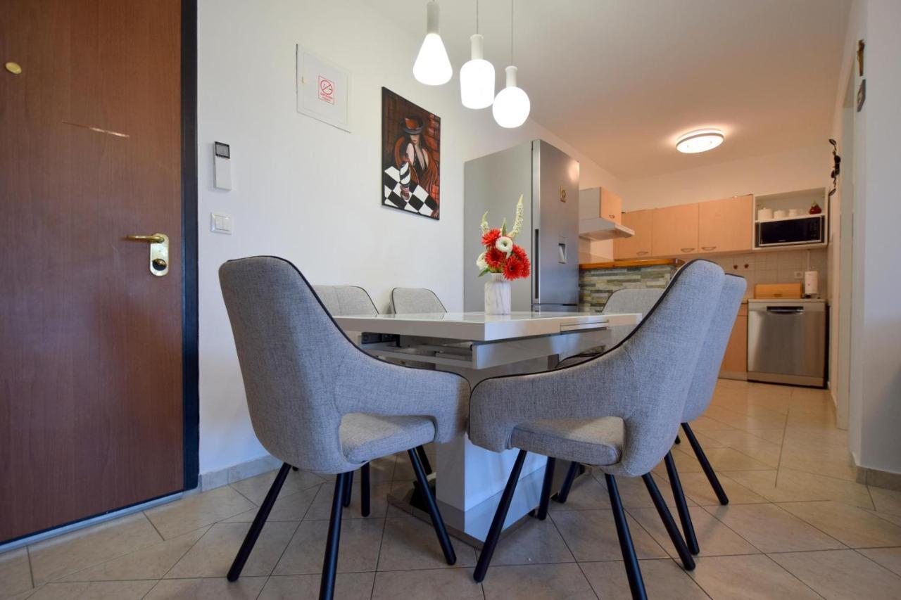 Apartment Lucy مالينسكا المظهر الخارجي الصورة